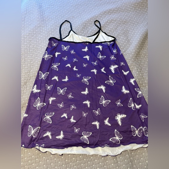 Purple Butterfly Print Nightgown - Picture 3 of 8